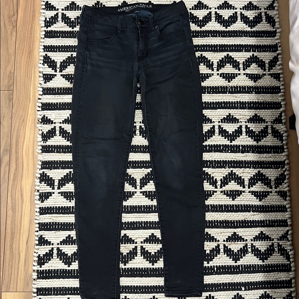 American Eagle Outfitters Women’s Black Skinny Jeans - Stretch High-Rise